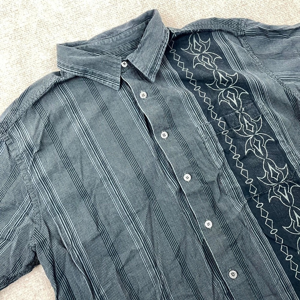 Kuhl Shirt Mens Large Gray Black Striped Organic Cotton Logo Pleated Button Up